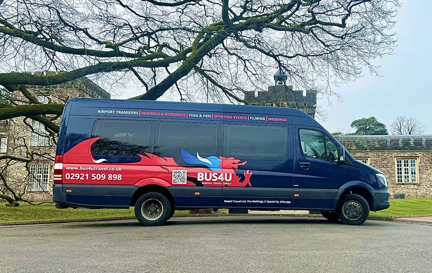Bus4U school and events minibus