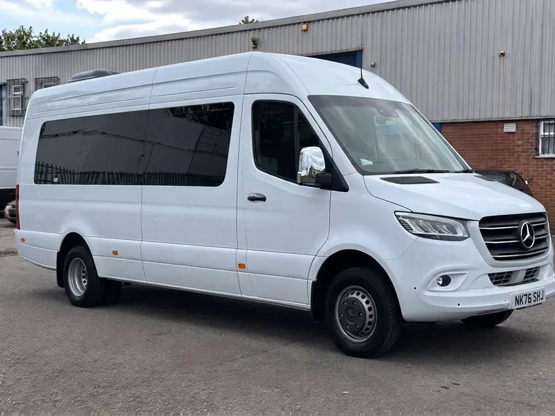 Executive Mercedes Sprinter (19 seats)